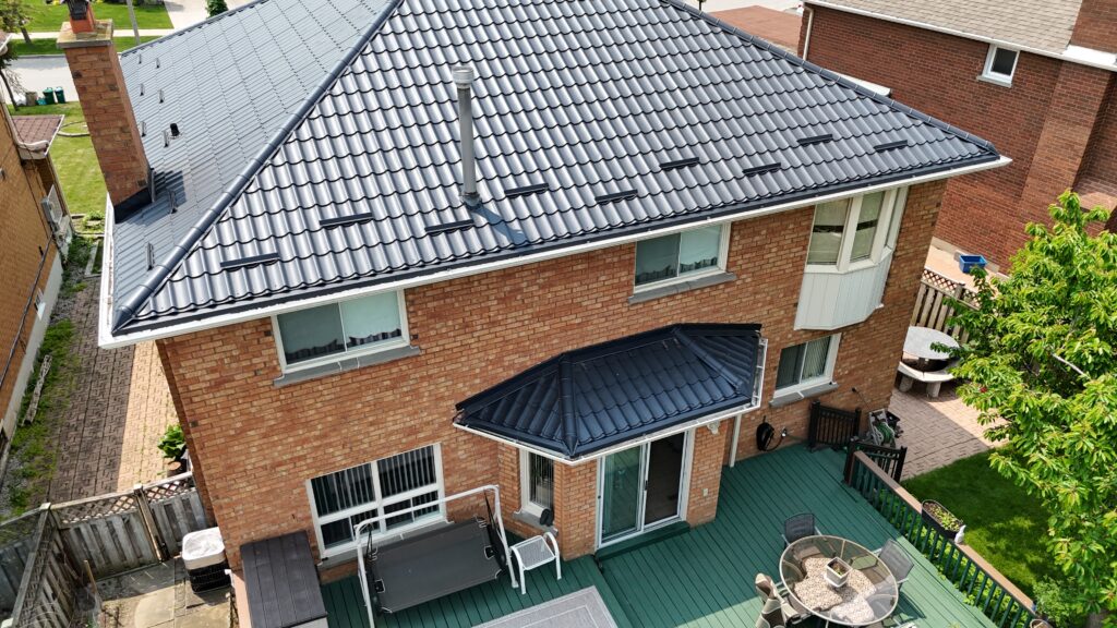 dark roof vr metal roofing