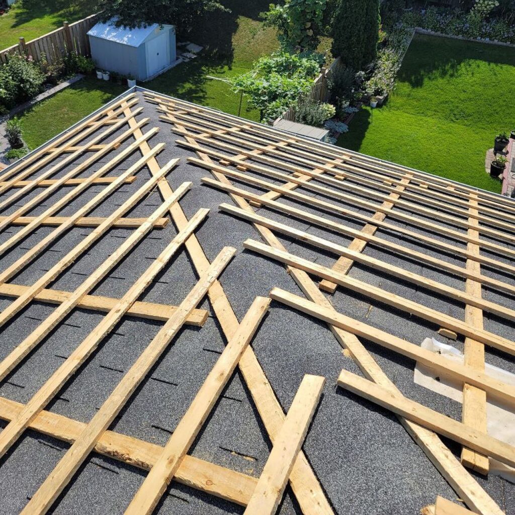 roof under construction